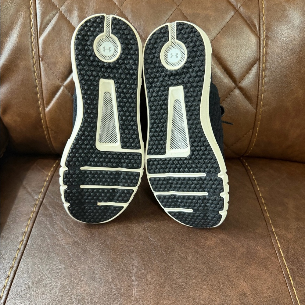 Under Armour HOVR SLK EVO Women’s Sneakers - Picture 4 of 11